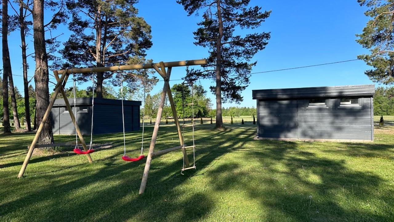 Campsite Maennituka Suvetuba Kirikukula (Saaremaa)